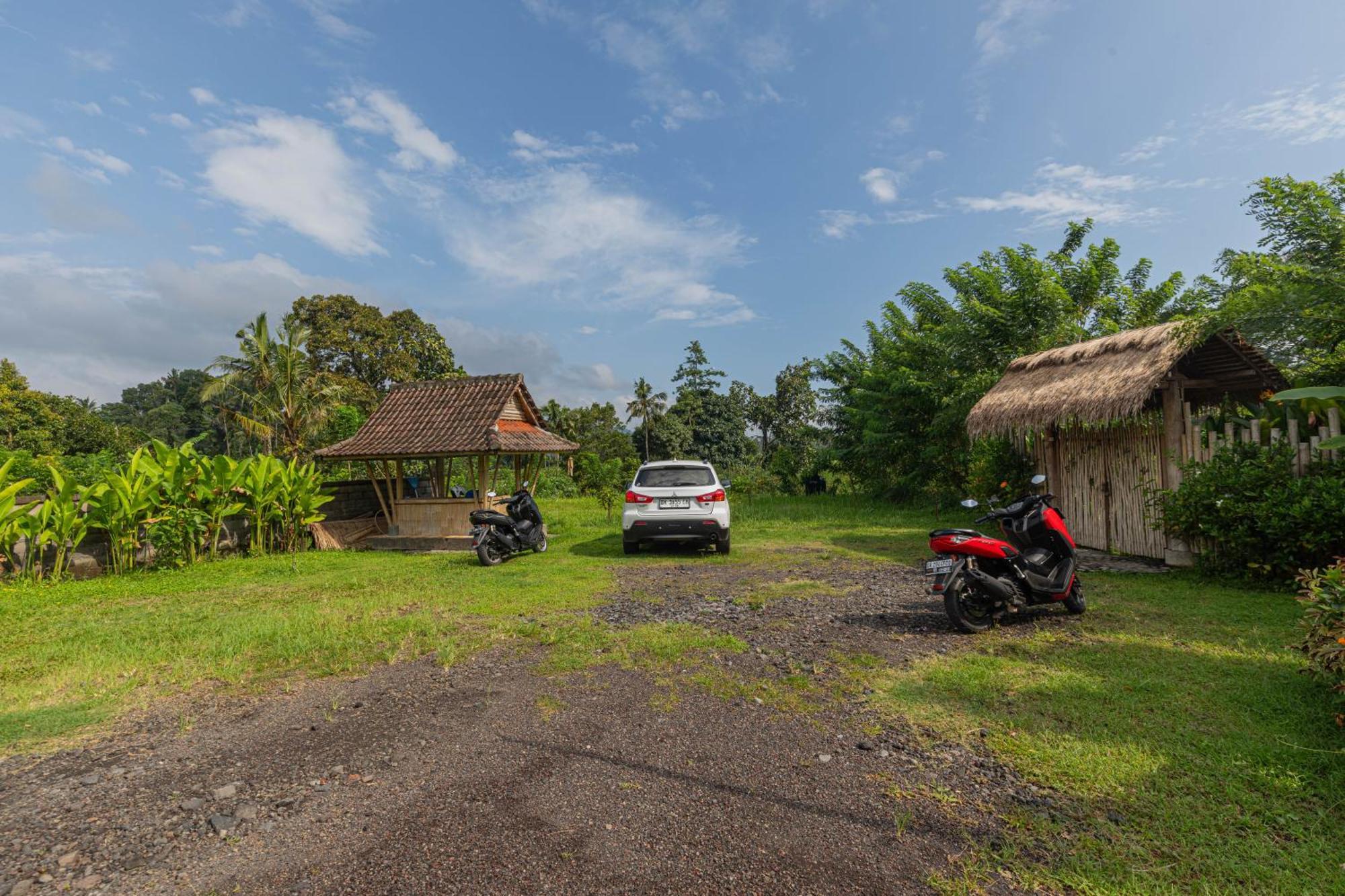 Shigar Livin Bali Villa Сидемен Екстериор снимка