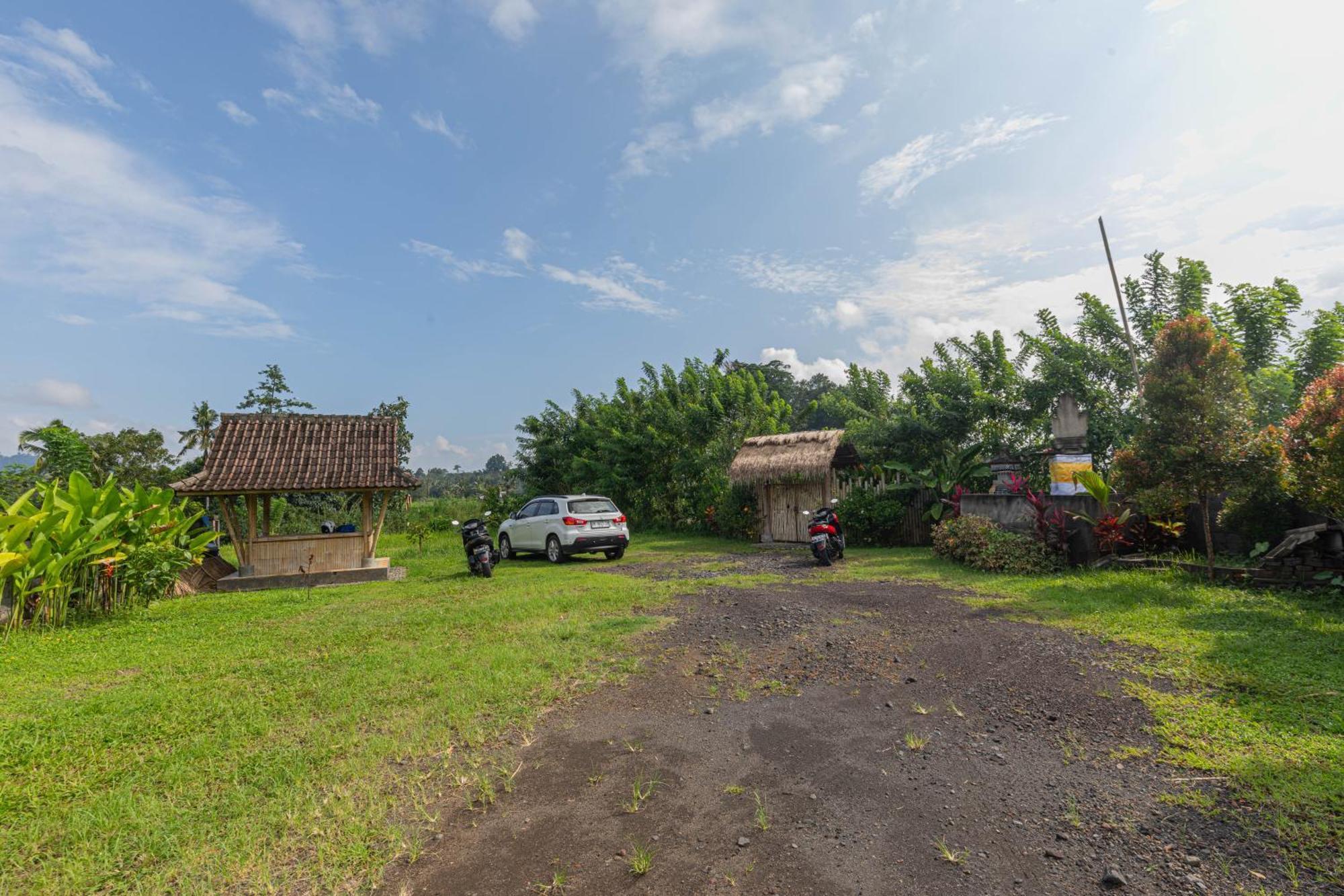 Shigar Livin Bali Villa Сидемен Екстериор снимка